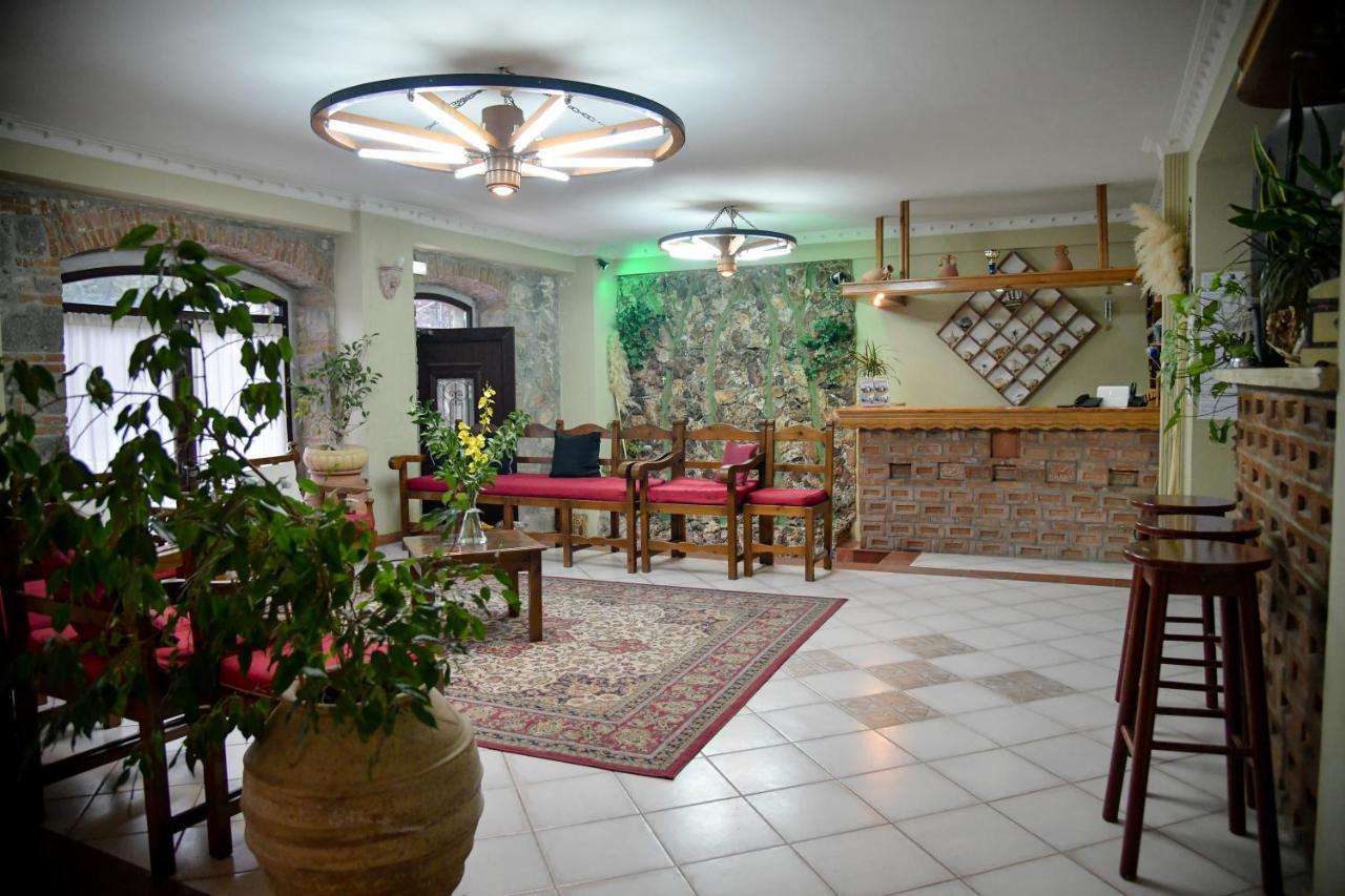 Blue Star 2 Hotel Pyrgi Thermis Exterior foto